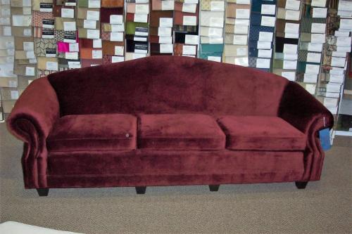 Luxurious Red Camelback Sofa - Comfort and Style